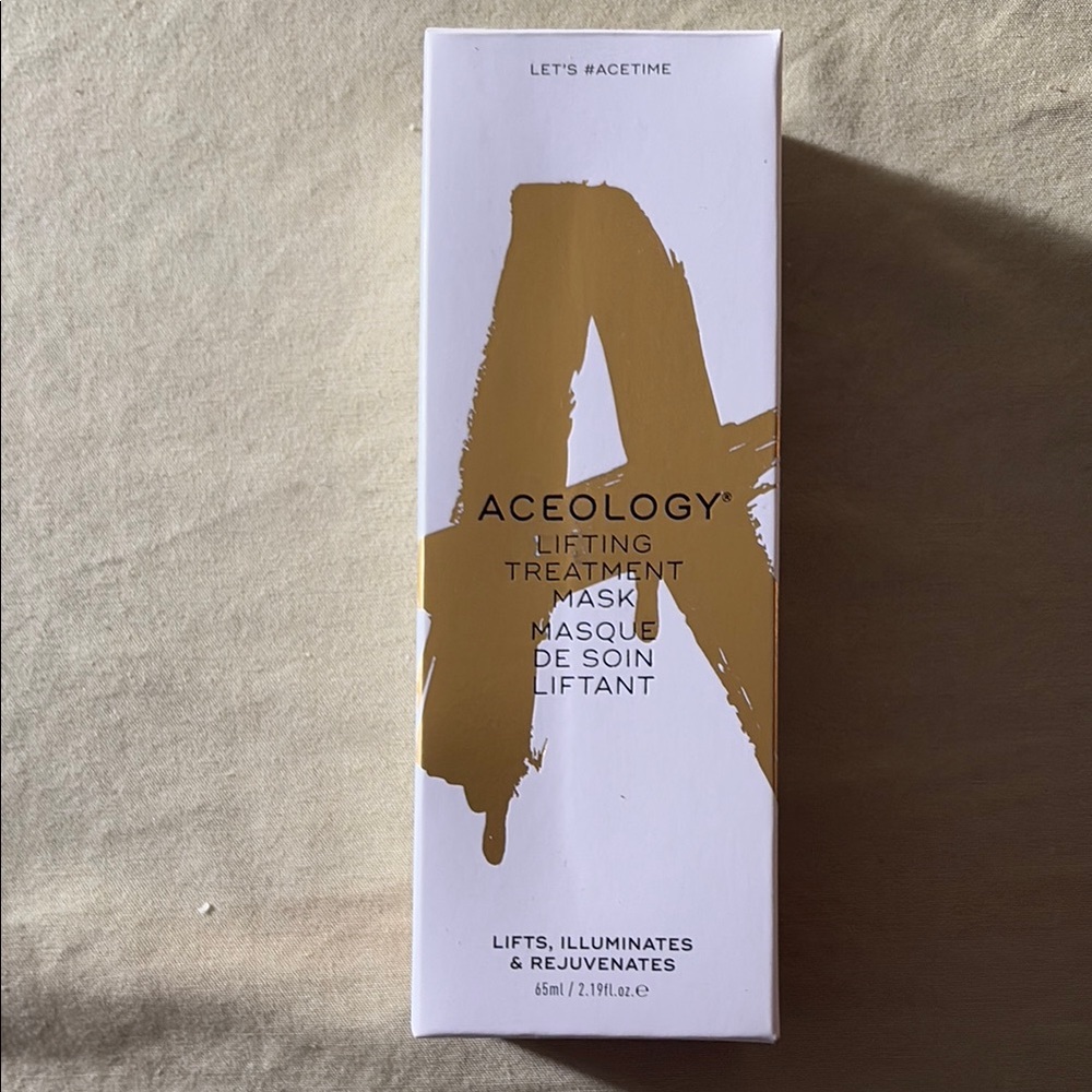 Gold and White Radiance Skincare Mask